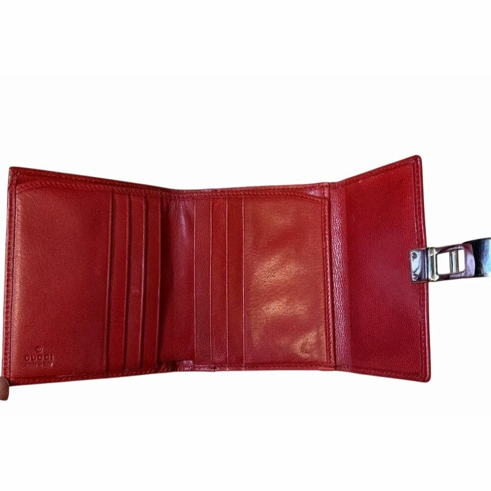 Gucci Vintage Red With Silver Buckle clasp With Card Slots And Bill Compartment